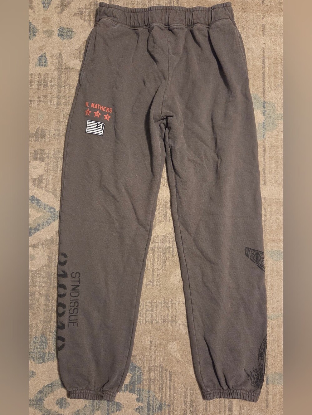Standard Issue x Eminem Kamikaze 5-Year Anniversary Sweatpants. Size L.